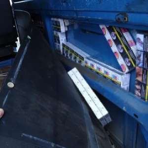 Peste 16.000 de țigarete descoperite ascunse într-un microbuz, în P.T.F. Calafat