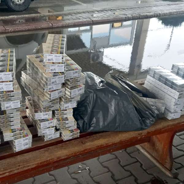 1.260 pachete cu țigarete, descoperite de polițiștii de frontieră din cadrul P.T.F. Giurgiu