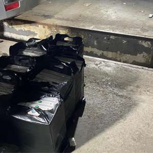 Țigări ascunse în podeaua unui autovehicul, descoperite în PTF Siret