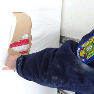 Ţigări de contrabandă, în valoare de 1,4 milioane de euro, depistate într-o remorcă frigorifică