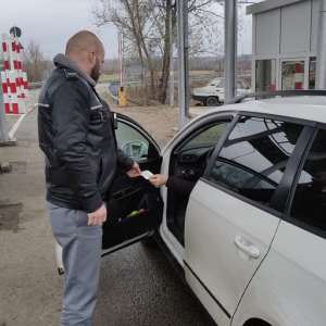 A testat vigilența polițiștilor de frontieră și s-a ales cu dosar penal