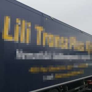 Peste 35.500 de kg de deşeuri, oprite la intrarea în ţară