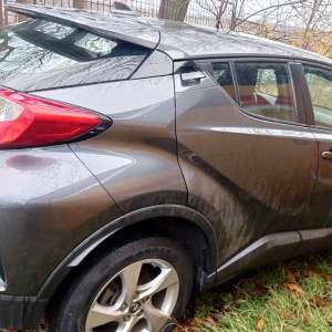 Autoturism aflat în atenţia autorităţilor din Italia, descoperit la Albița