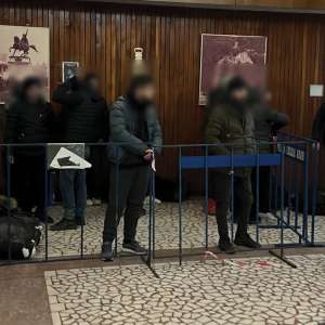 29 de cetățeni străini, depistați la Nădlac II