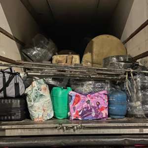 23 de tone deșeuri amestecate, anvelope uzate, oprite la P.T.F Borș II și Nădlac II