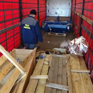 Cetățean libanez ascuns în interiorul unui autocamion, depistat în P.T.F. Calafat
