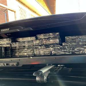 Cu documente fanteziste a pretins că este diplomat. Acum este cercetat pentru contrabandă