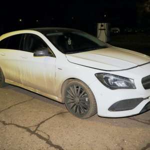 Autoturism de lux semnalat furat din Italia, descoperit în trafic de poliţiştii de frontieră ieşeni