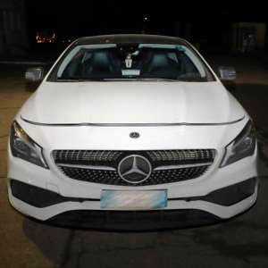 Autoturism de lux semnalat furat din Italia, descoperit în trafic de poliţiştii de frontieră ieşeni