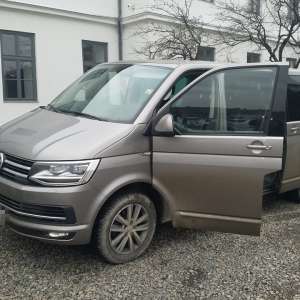 Patru autoturisme, în valoare de peste jumătate de milion de lei, semnalate furate în state ale Uniunii Europene, descoperite de polițiștii de frontieră