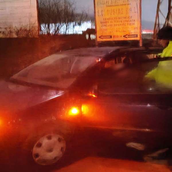 Ieșean în stare de ebrietate, depistat în trafic, la volan