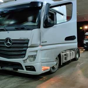 Camion fără drept de circulație pe drumurile publice, descoperit în trafic de polițiștii de frontieră