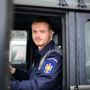 Născut de 1 Decembrie. Când limba română îți este crez și cântec de leagăn, iar tricolorul drumul drept