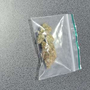 Condamnat la închisoare pentru furt, depistat în PTF Petea și cu substanţe interzise