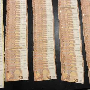 Grup infracţional de trafic de migranţi destructurat în judeţul Dolj