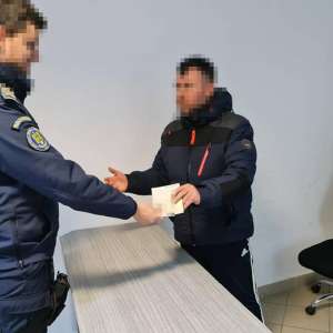 Un cetăţean turc s-a ales cu dosar penal, pentru un permis de conducere fals