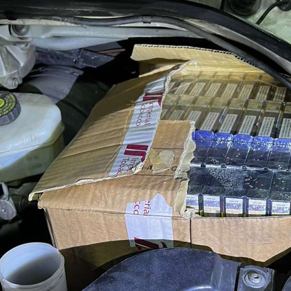 Peste 1.600 pachete cu țigarete descoperite de polițiștii de frontieră giurgiuveni