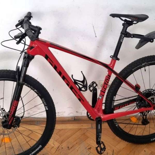 Bicicletă valoroasă, căutată de autorităţile din Germania, a fost oprită să părăsească spațiul comunitar pe raza județului Galați