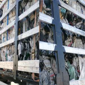 Peste 18 tone deșeuri, oprite la intrarea în țară