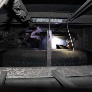 Cetățean sirian ascuns pe șasiul unui autocamion, depistat în P.T.F. Calafat