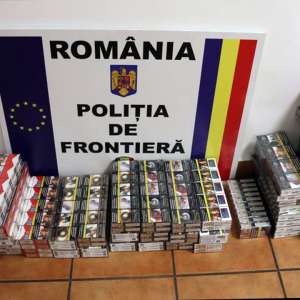 Peste 11.000 de țigarete descoperite ascunse într-un autocamion, în P.T.F. Calafat