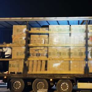 59 de migranţi, ascunşi în două TIR-uri, intenţionau să ajungă ilegal în vestul Europei