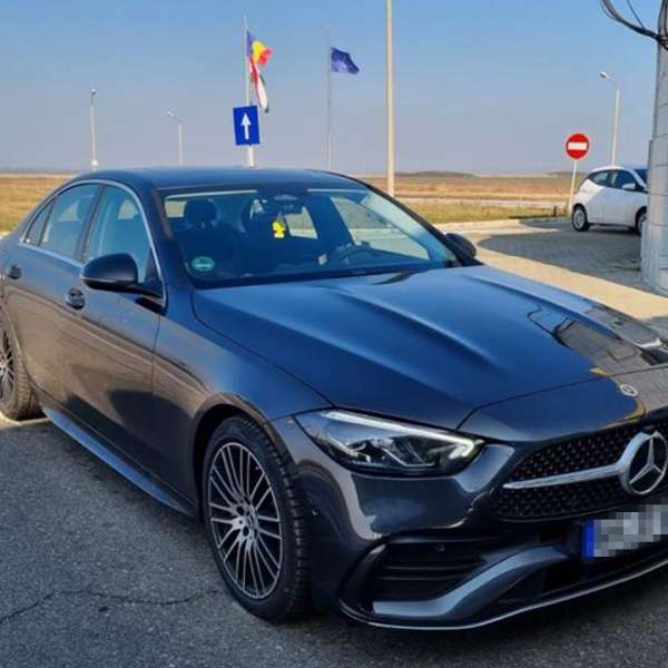 Autoturism depistat de poliţiştii de frontieră în aceeaşi zi în care a fost declarat furat din Germania
