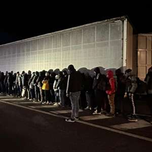 Acțiuni intense la Nădlac II, la sfârșitul săptămânii: 106 cetăţeni străini depistați ascunși, în patru mijloace de transport