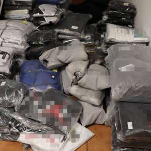 Acţiune intensă la nivelul I.P.T.F. Giurgiu. Mii de bunuri susceptibile a fi contrafăcute, tutun și alcool descoperite în mai multe mijloace de transport