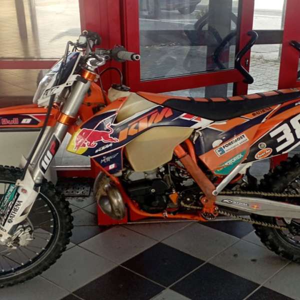 Motocicletă furată din Belgia, oprită în PTF Petea