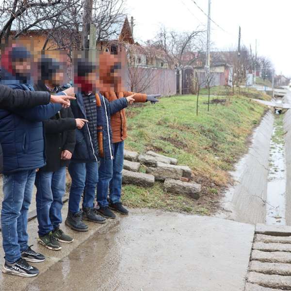 Cetăţeni din Bangladesh depistaţi la frontieră