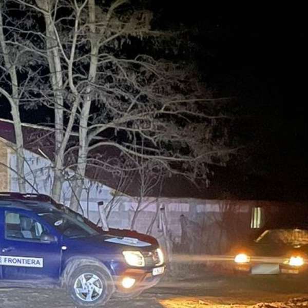În stare de ebrietate şi fără permis de conducere, depistat la volan