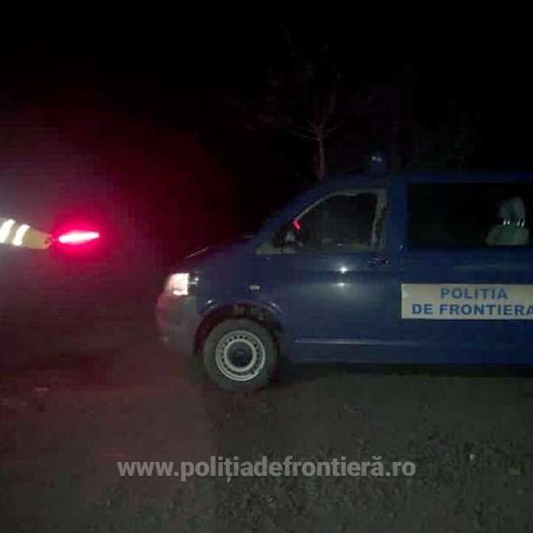 Tânăr cu permis suspendat, depistat în traficul nopții