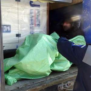 Cetățeni sirieni ascunși într-un autocamion, depistați în P.T.F. Calafat