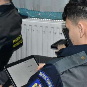 Formatori certificaţi din cadrul Institutului Auschwitz, la Şcoala Oradea. Seminar dedicat agenţilor de poliţie de frontieră în formare