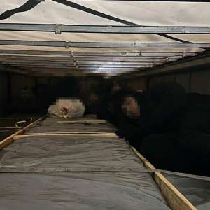 38 de cetăţeni străini, depistați ascunși la în ultimele 24 de ore