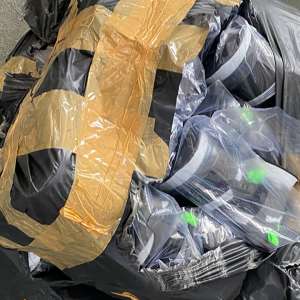 Peste 8.000 de bunuri nedeclarate ori susceptibile de a fi contrafăcute, descoperite în P.T.F. Giurgiu