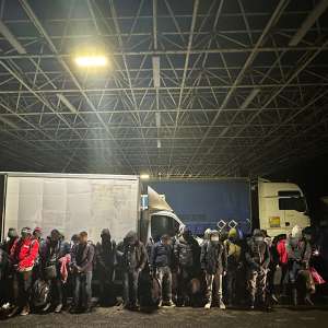 30 de cetăţeni din Bangladesh, depistați ascunși la Nădlac II