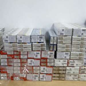 Ţigări depistate ascunse în pragurile unui microbuz, la PTF Calafat