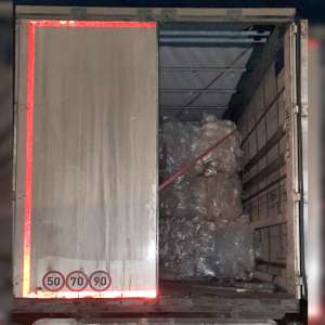 Peste 20 de tone deşeuri din plastic oprite în PTF Giurgiu