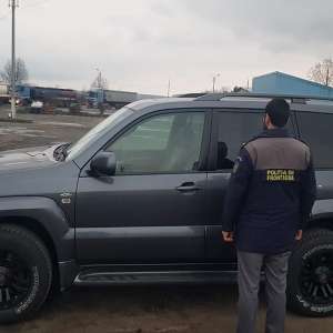 Autoturism căutat de autoritățile spaniole, oprit în PTF Siret