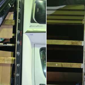 Un român a încercat să scoată ilegal din țară 12 cetățeni străini