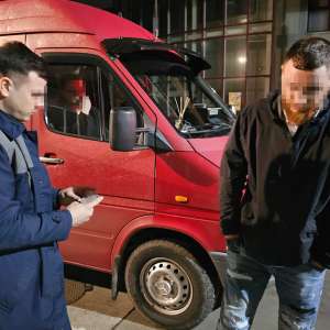 2.000 de euro și un dosar penal, prețul pentru a deveni șofer