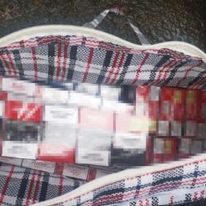 Amendă de 20.000 lei pentru deţinerea de ţigarete de provenienţă extra comunitară