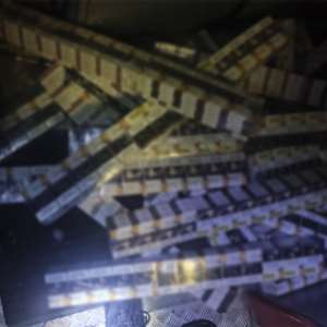 Ţigarete de contrabandă de aproximativ 19.000 lei ascunse în trenul Chişinău-Iaşi