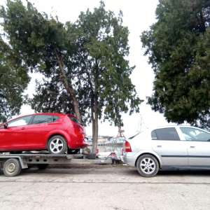 Permis de conducere românesc fals, obținut cu 300 de euro