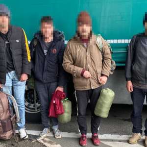 Acțiuni intense la P.T.F. Nădlac II: 137 de cetățeni străini depistați ascunși în ultimele 24 de ore