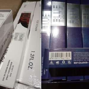 Mii de parfumuri susceptibile a fi contrafăcute, de aproximativ 2.400.000 lei, depistate în Portul Constanța