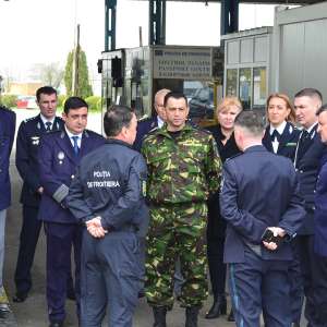 Implementarea controlului coordonat pe sensul de intrare în ţară la Punctul de Trecere a Frontierei Albiţa