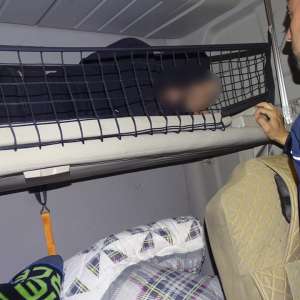 Cetățean sirian ascuns în cabina unui autocamion, depistat în P.T.F. Calafat